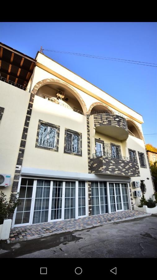 La Casa Hotel Erevan Exterior foto